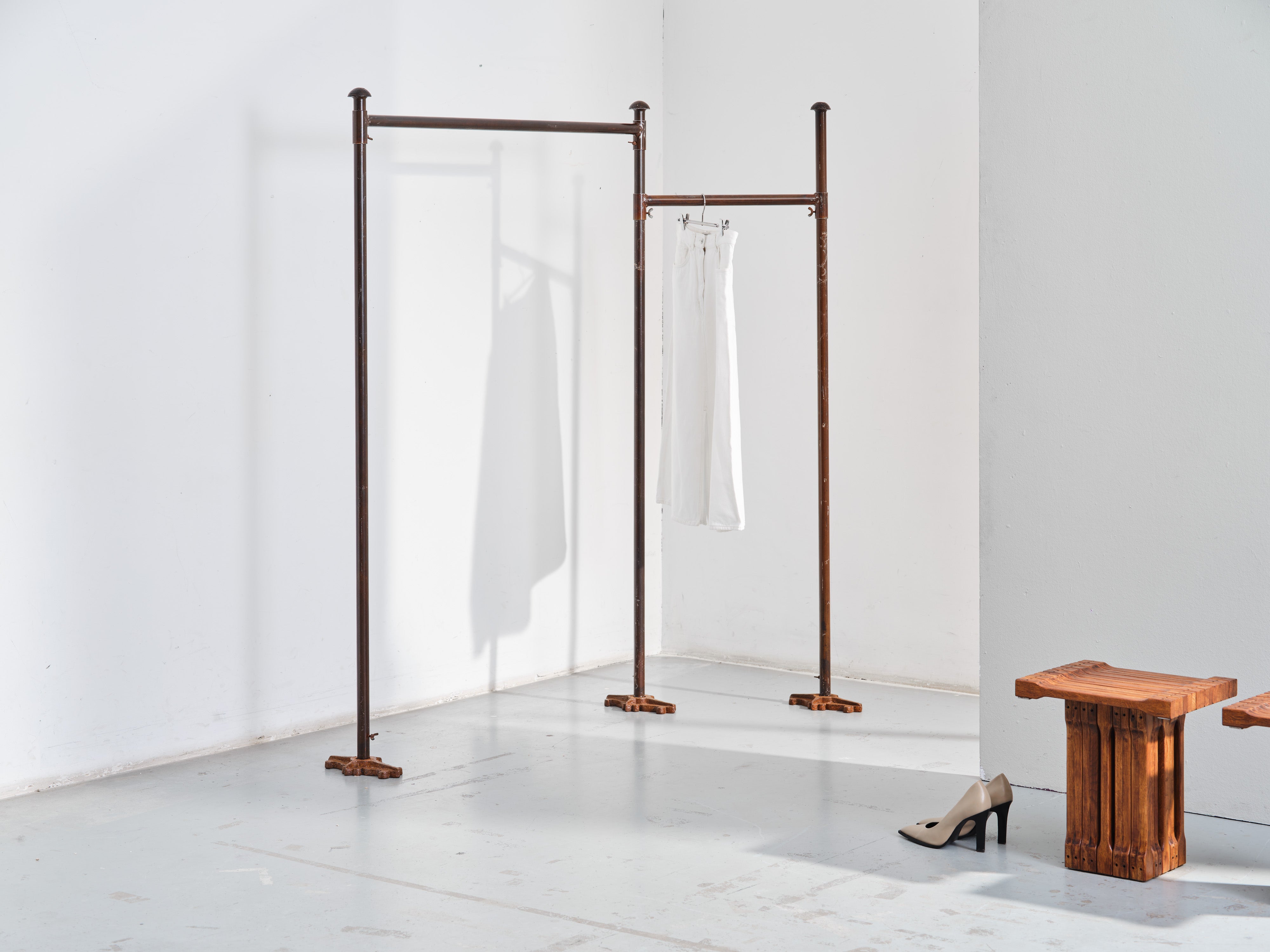 Clothing rack patina rust extended