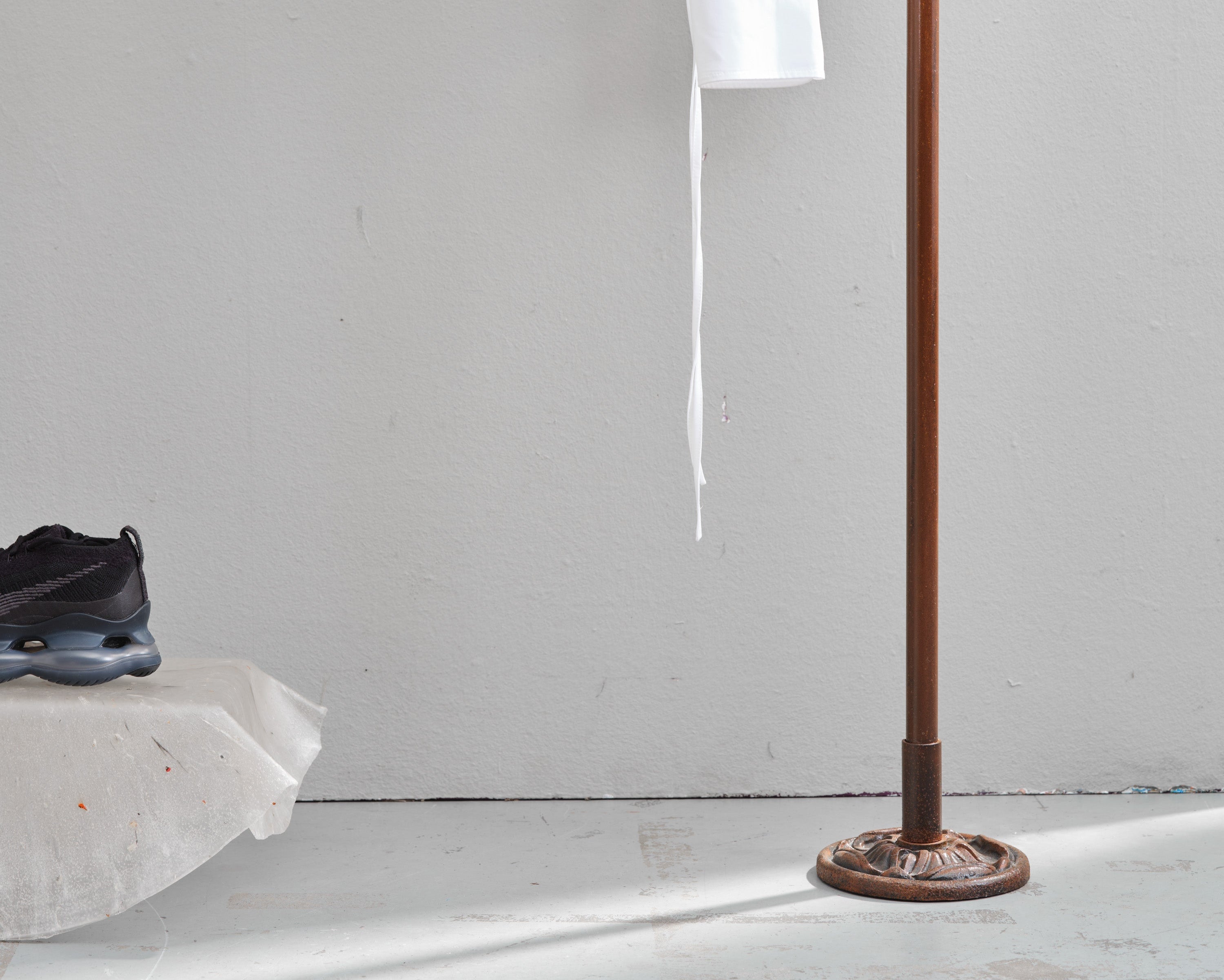 Clothing rack patina rust