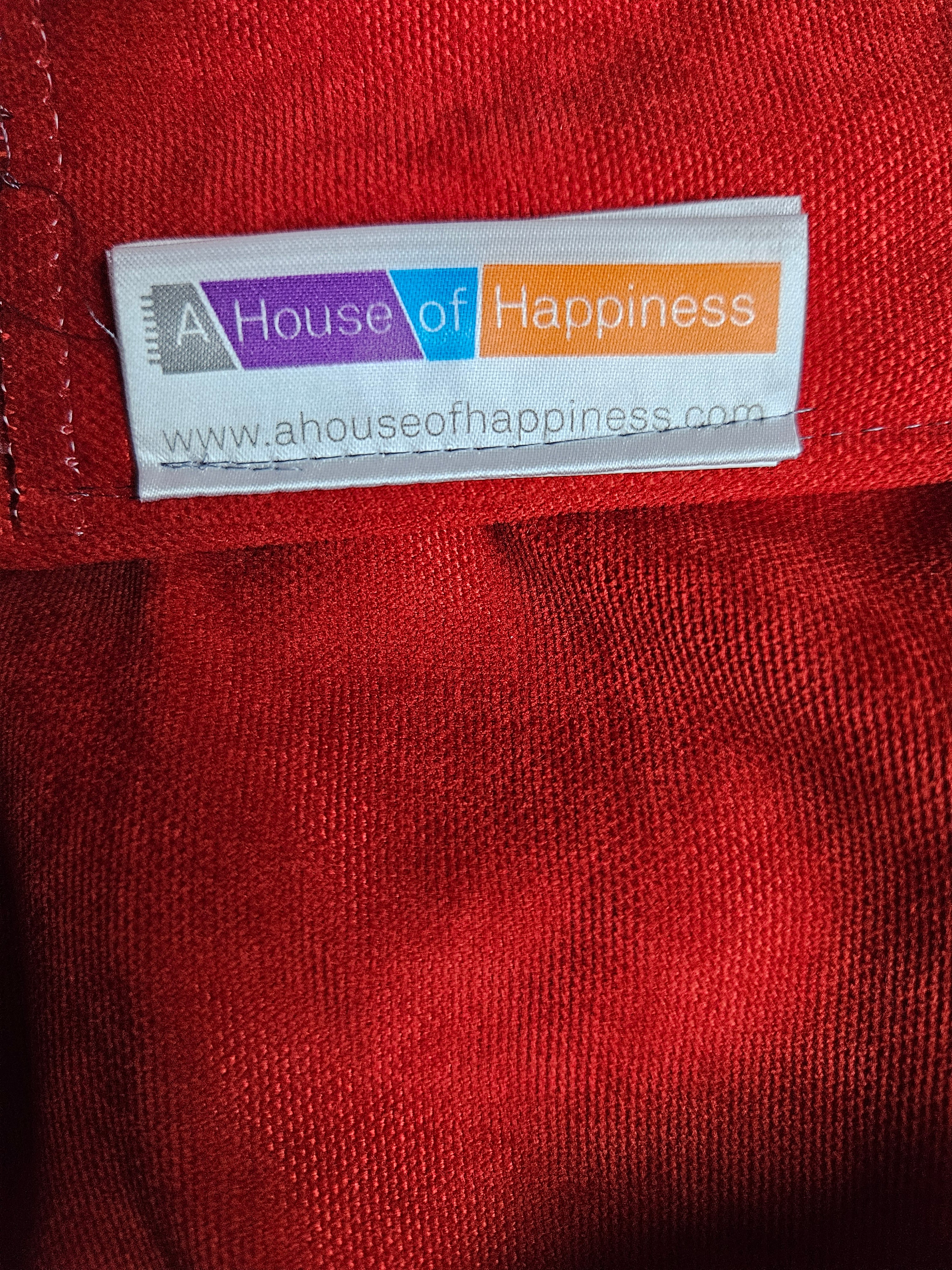 Fittingroom curtain red fabric