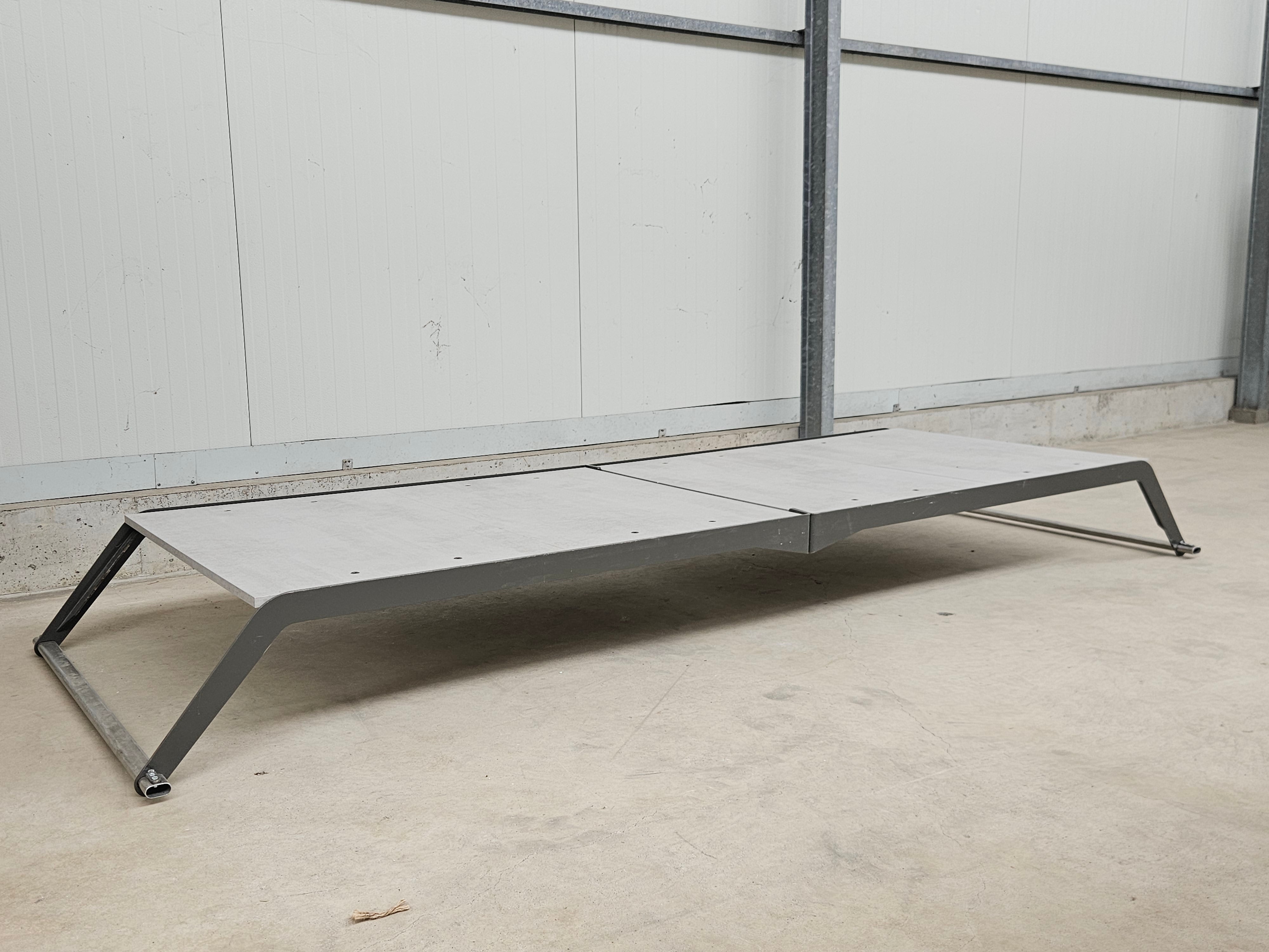 Daybed / coffeetable