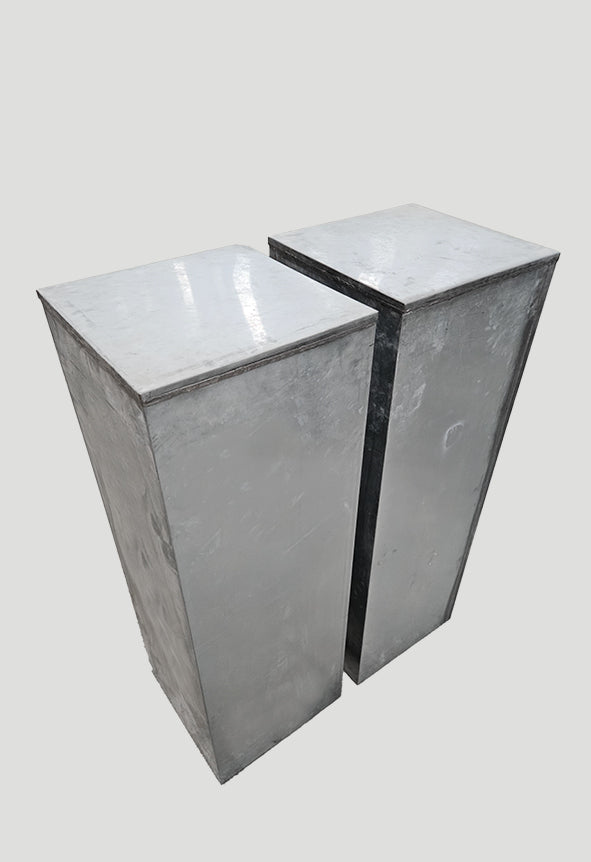 Zinc pedestal high