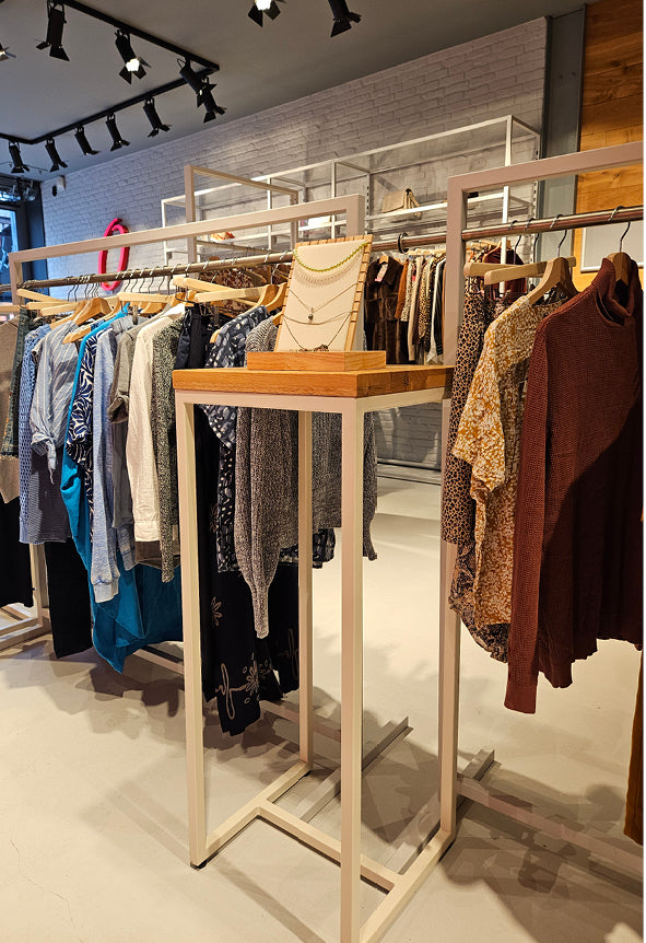 Cabinets pedestals and tables Herso