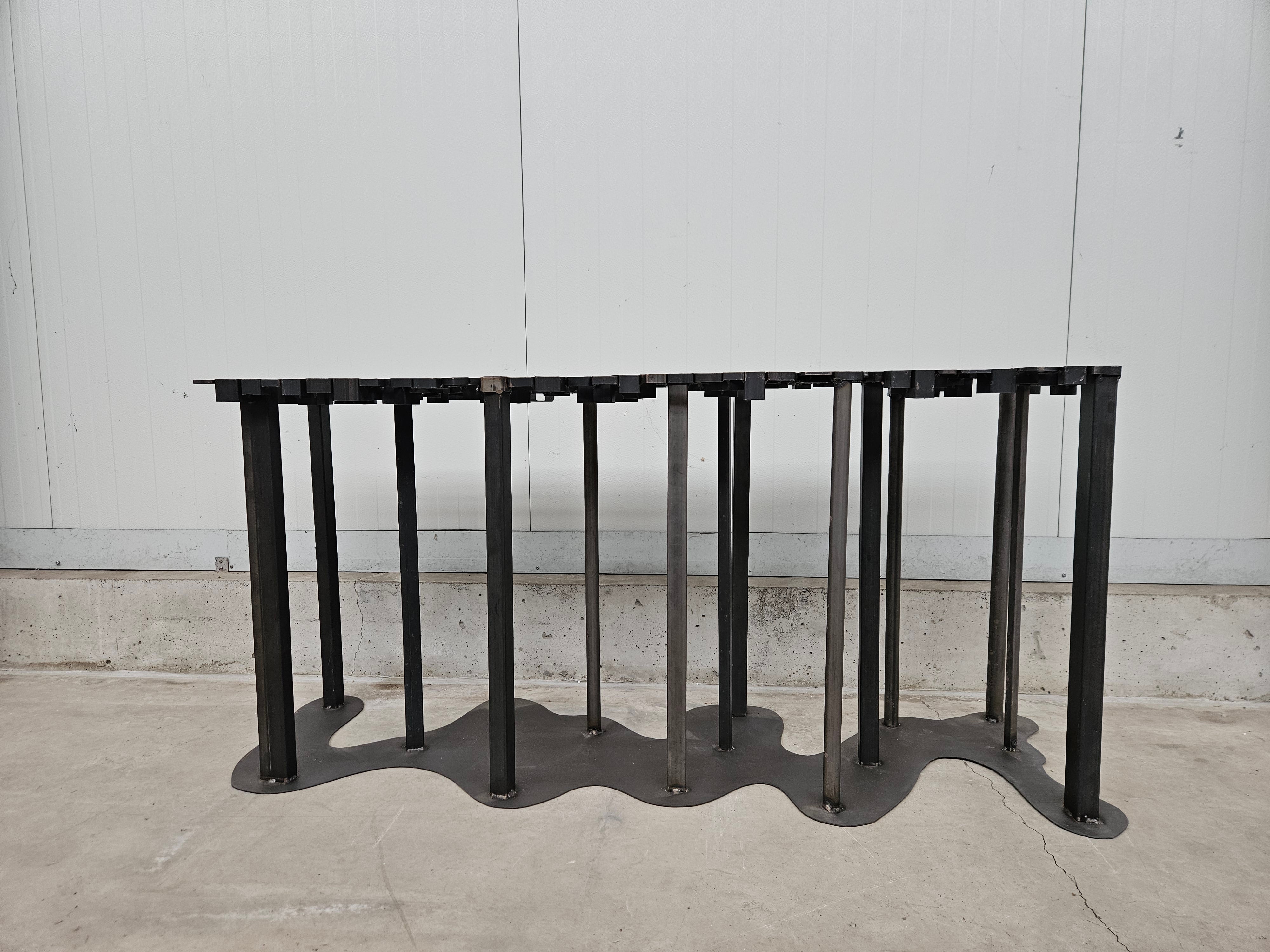 Sidetable #03