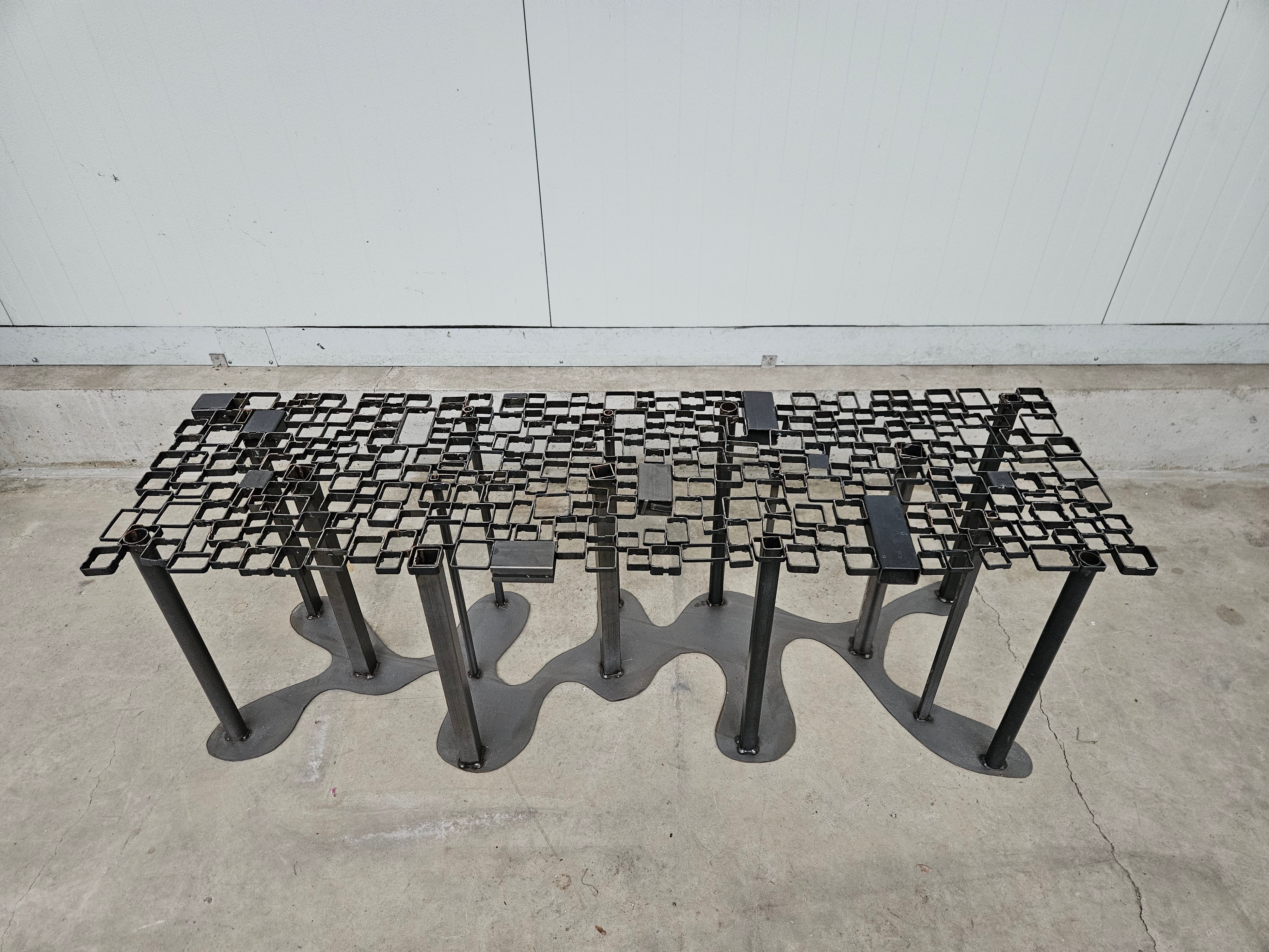 Sidetable #36
