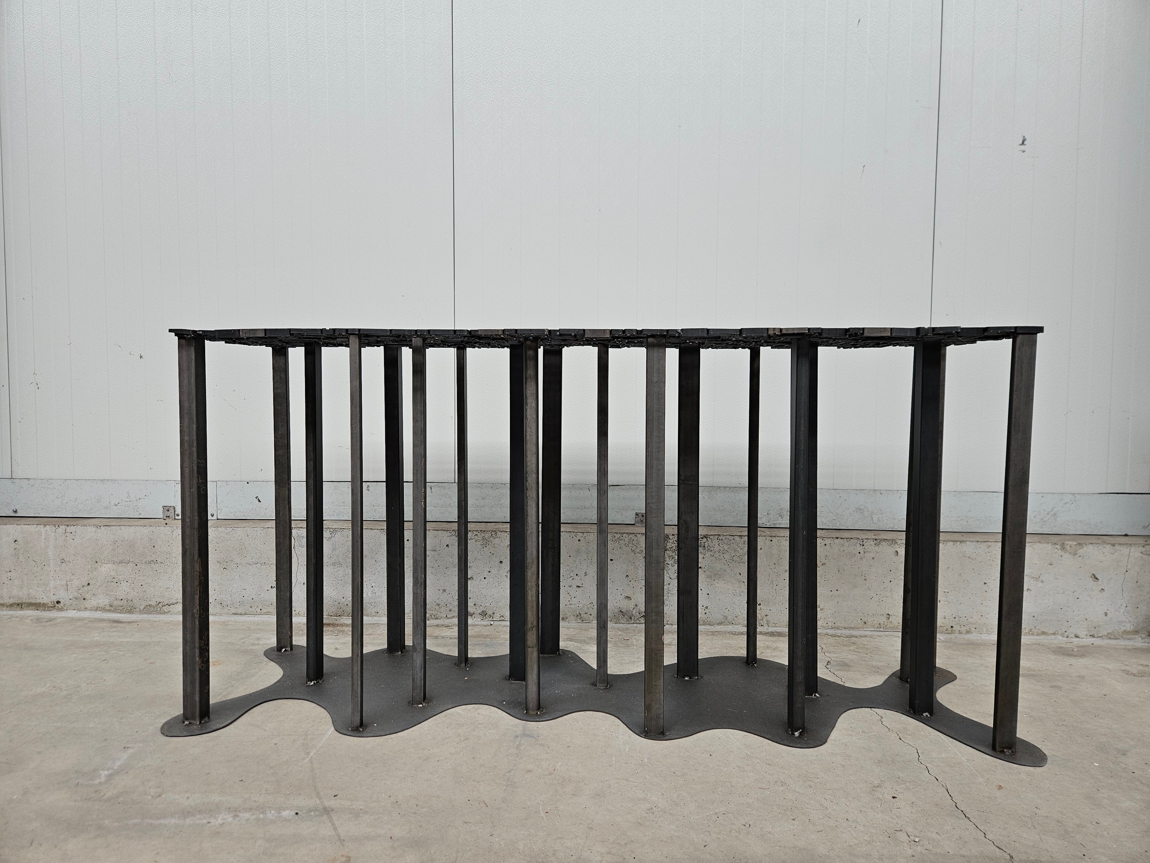 Sidetable #09