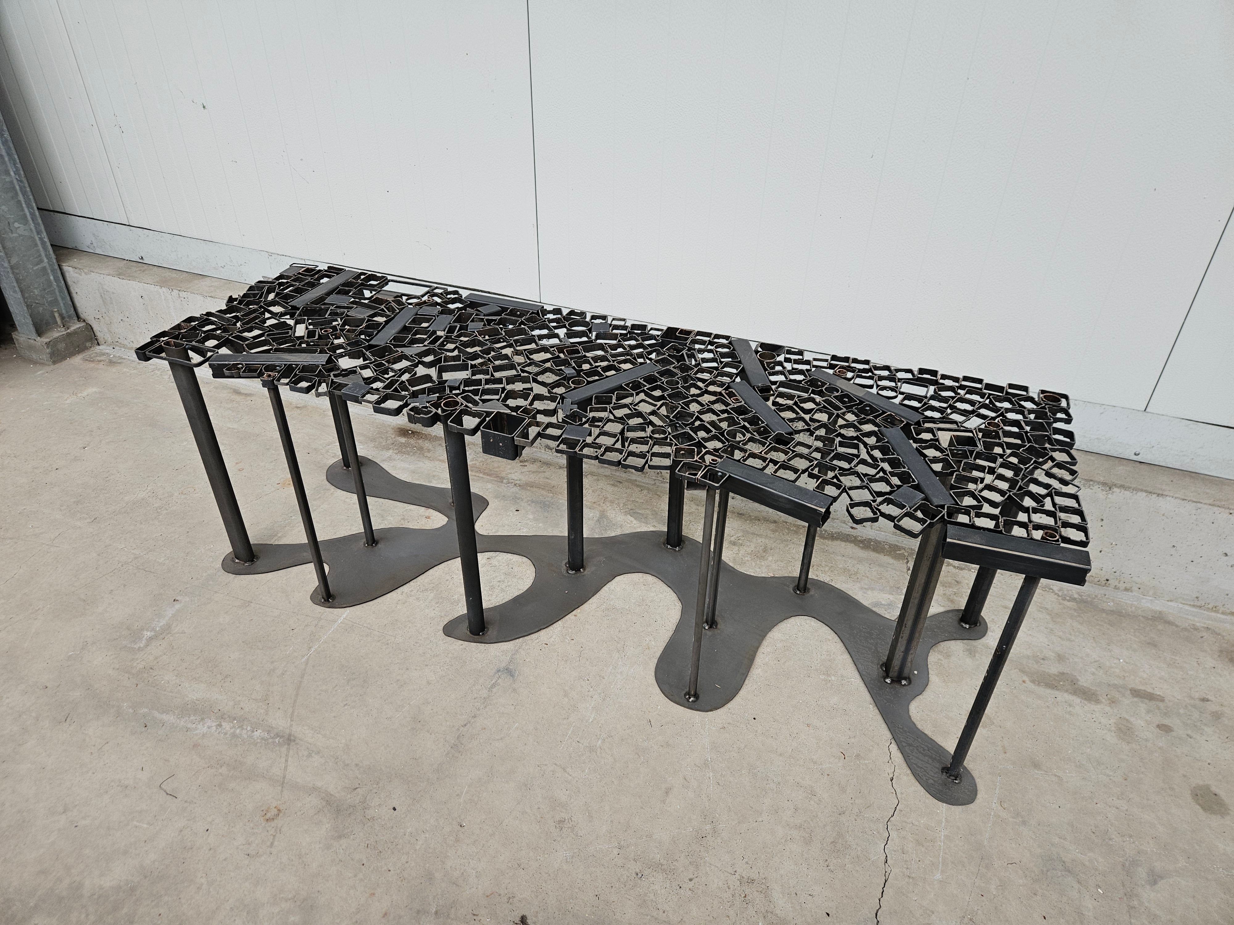Sidetable #13