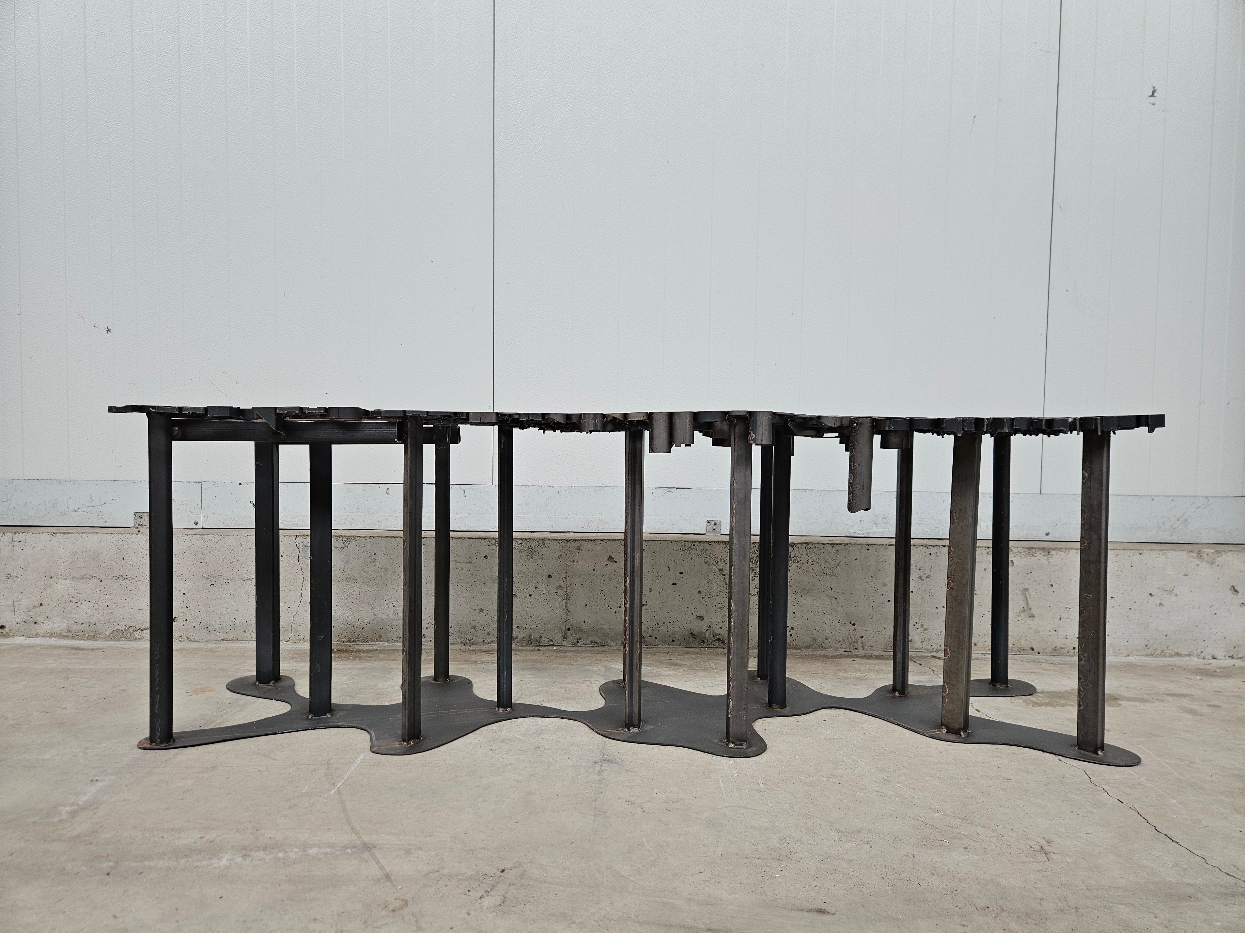 Sidetable #16