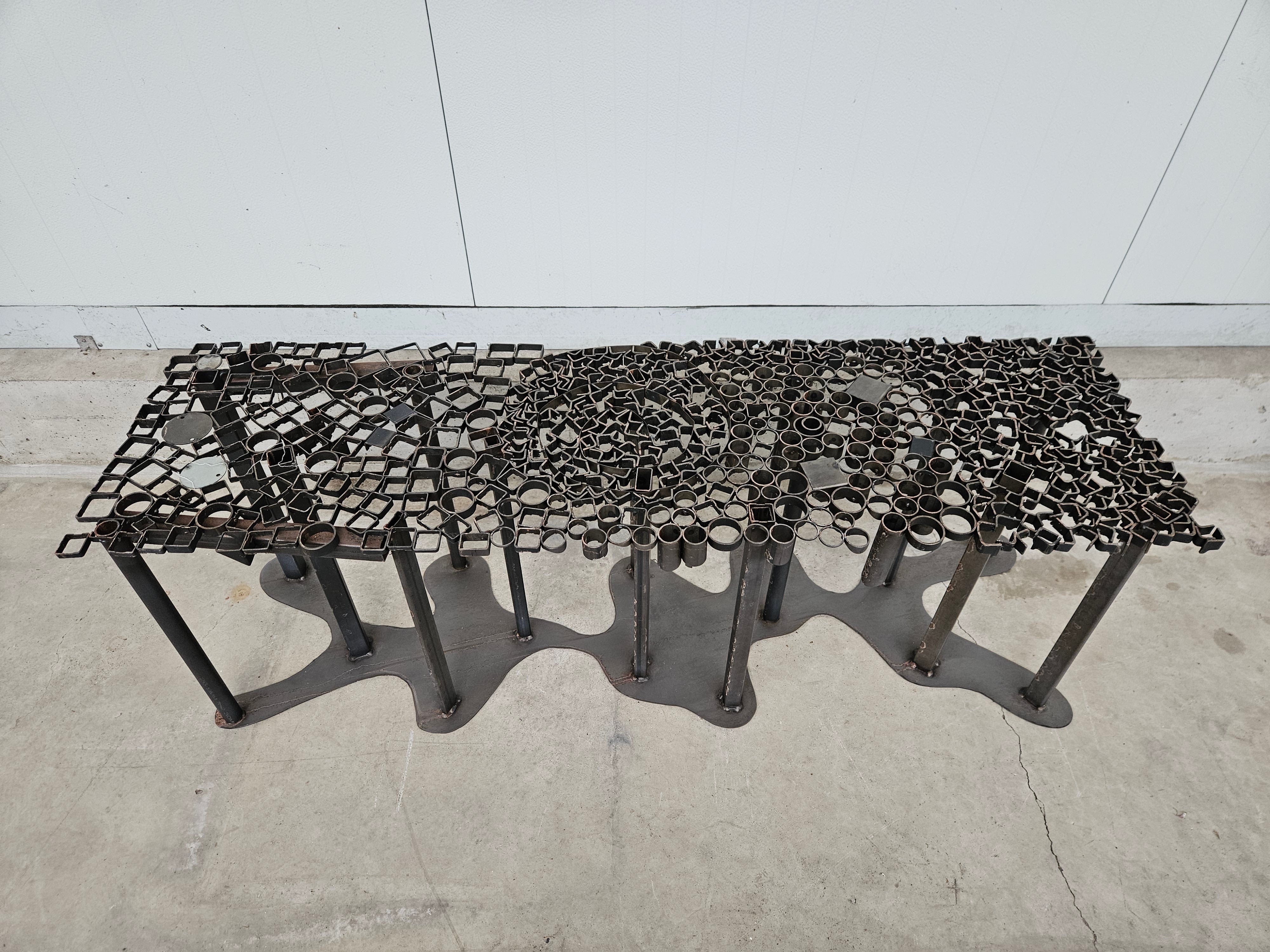 Sidetable #16