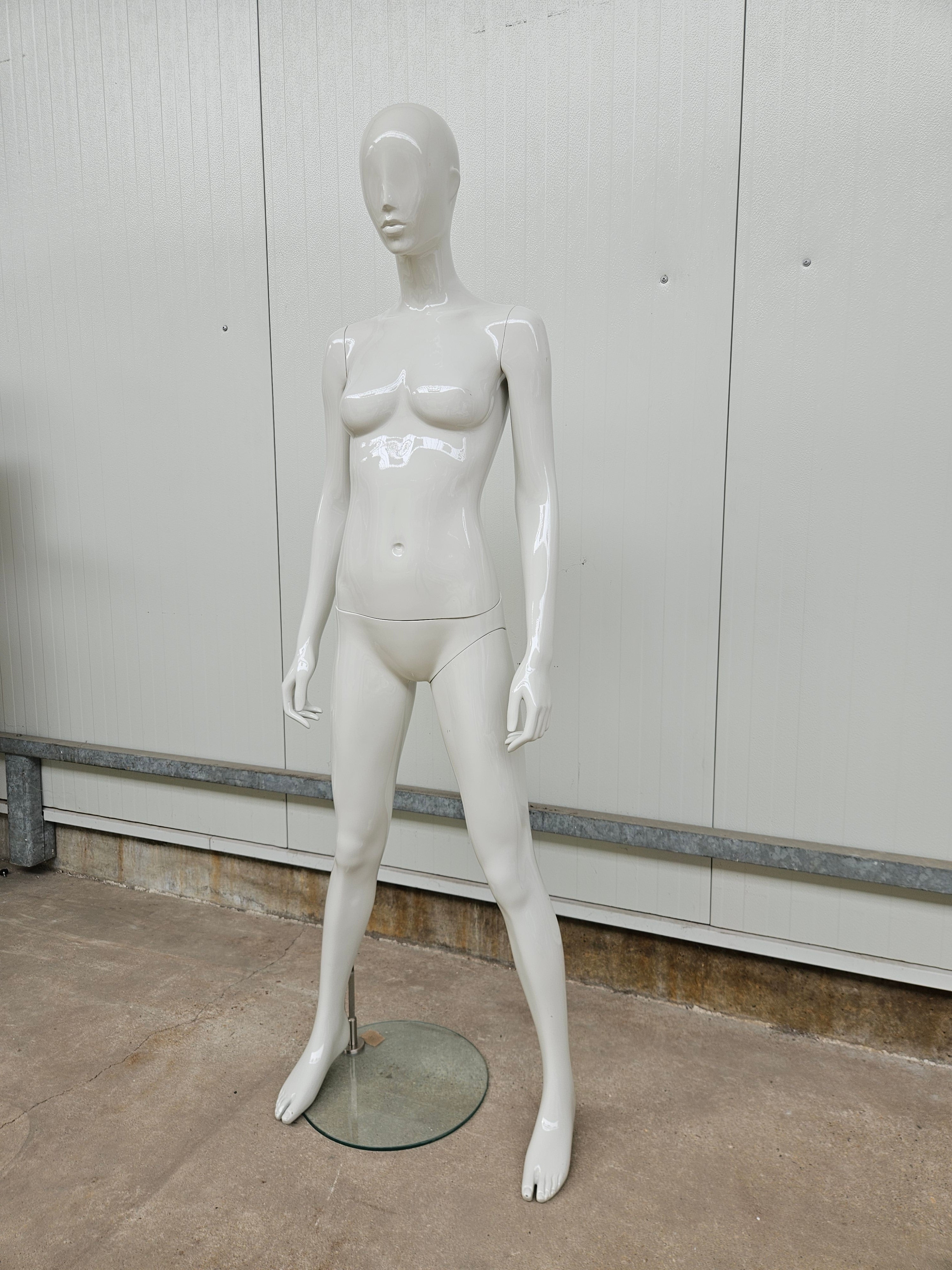 Mannequins female glossy white