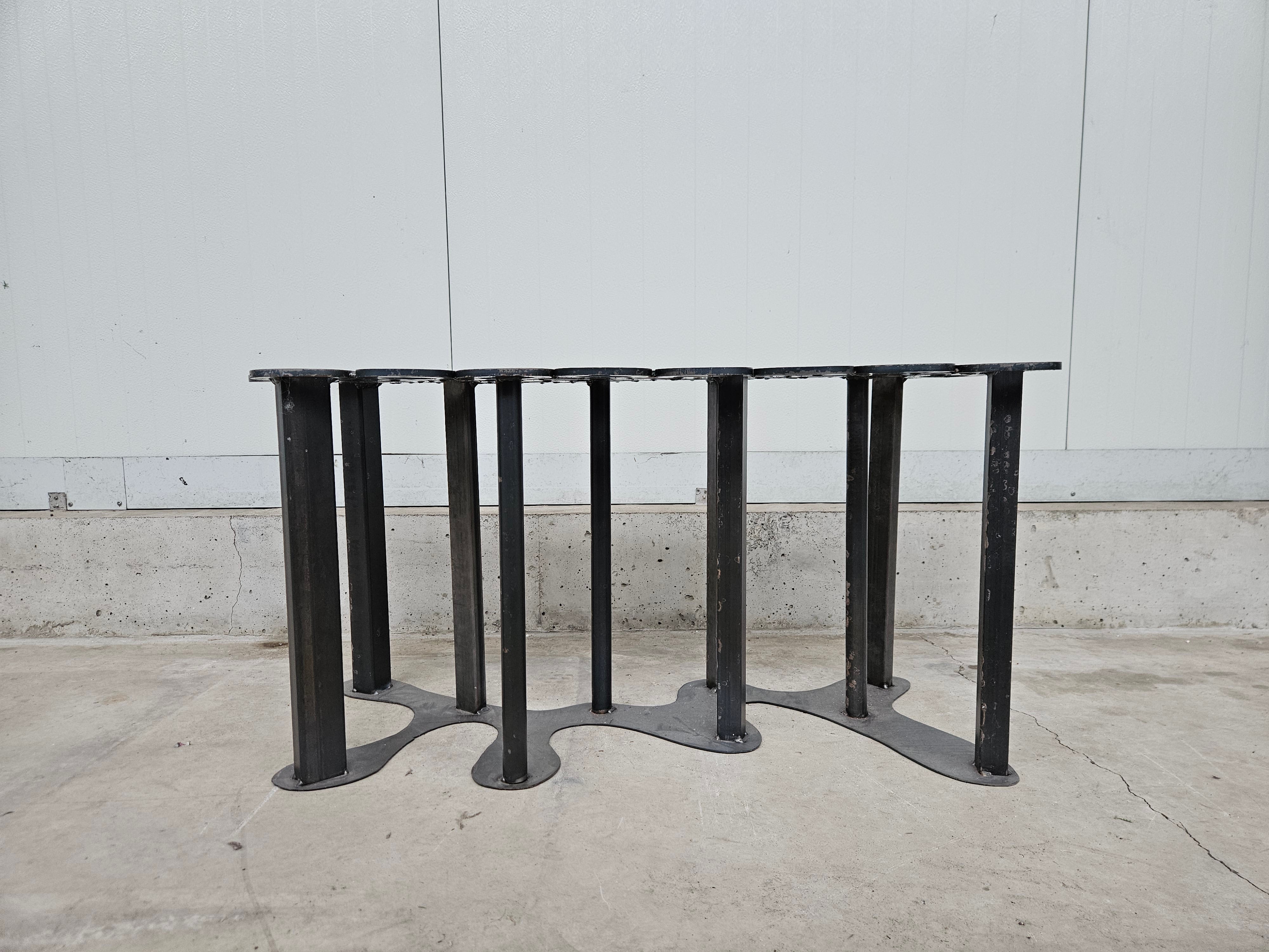 Sidetable #20