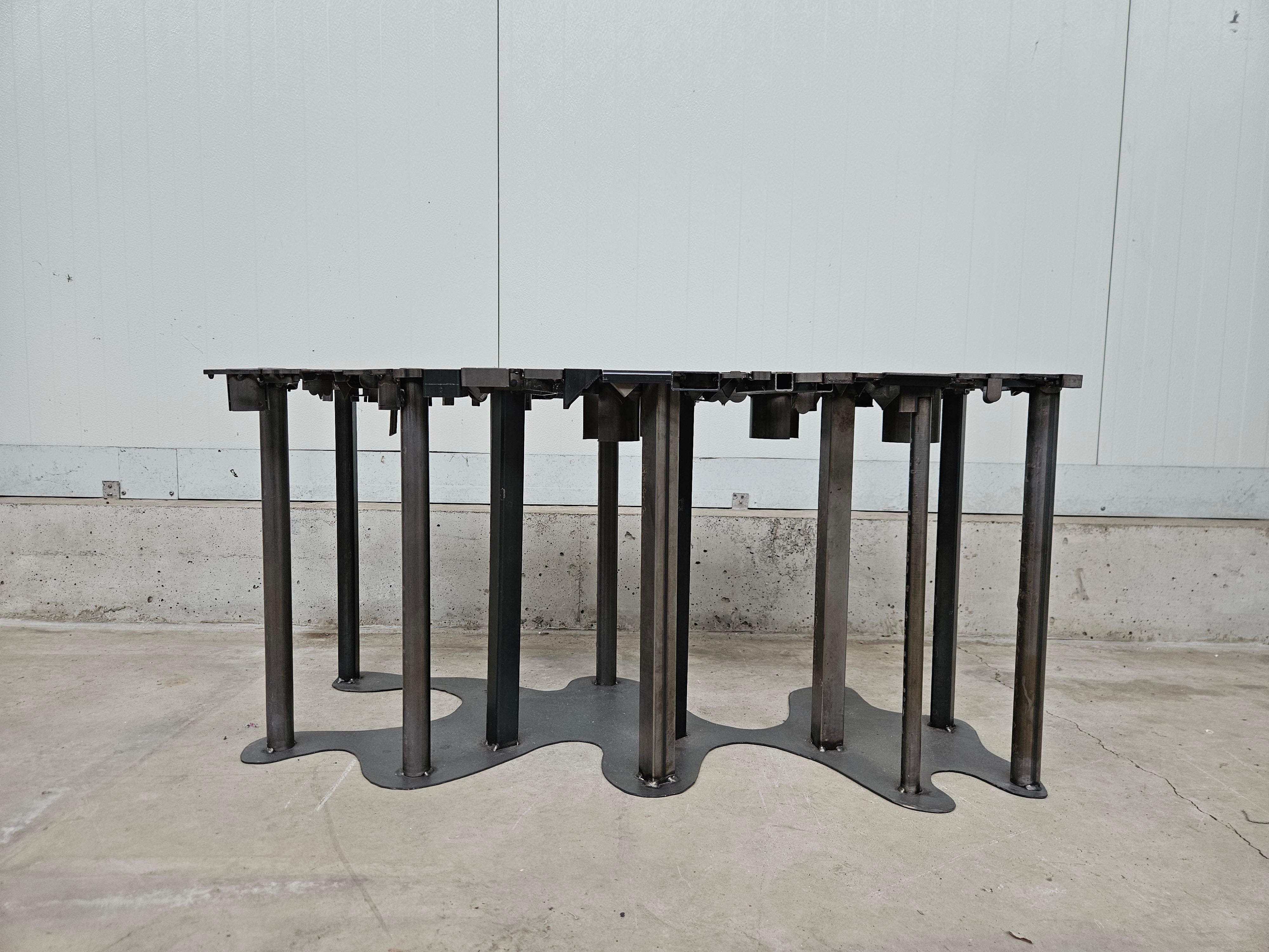 Sidetable #30