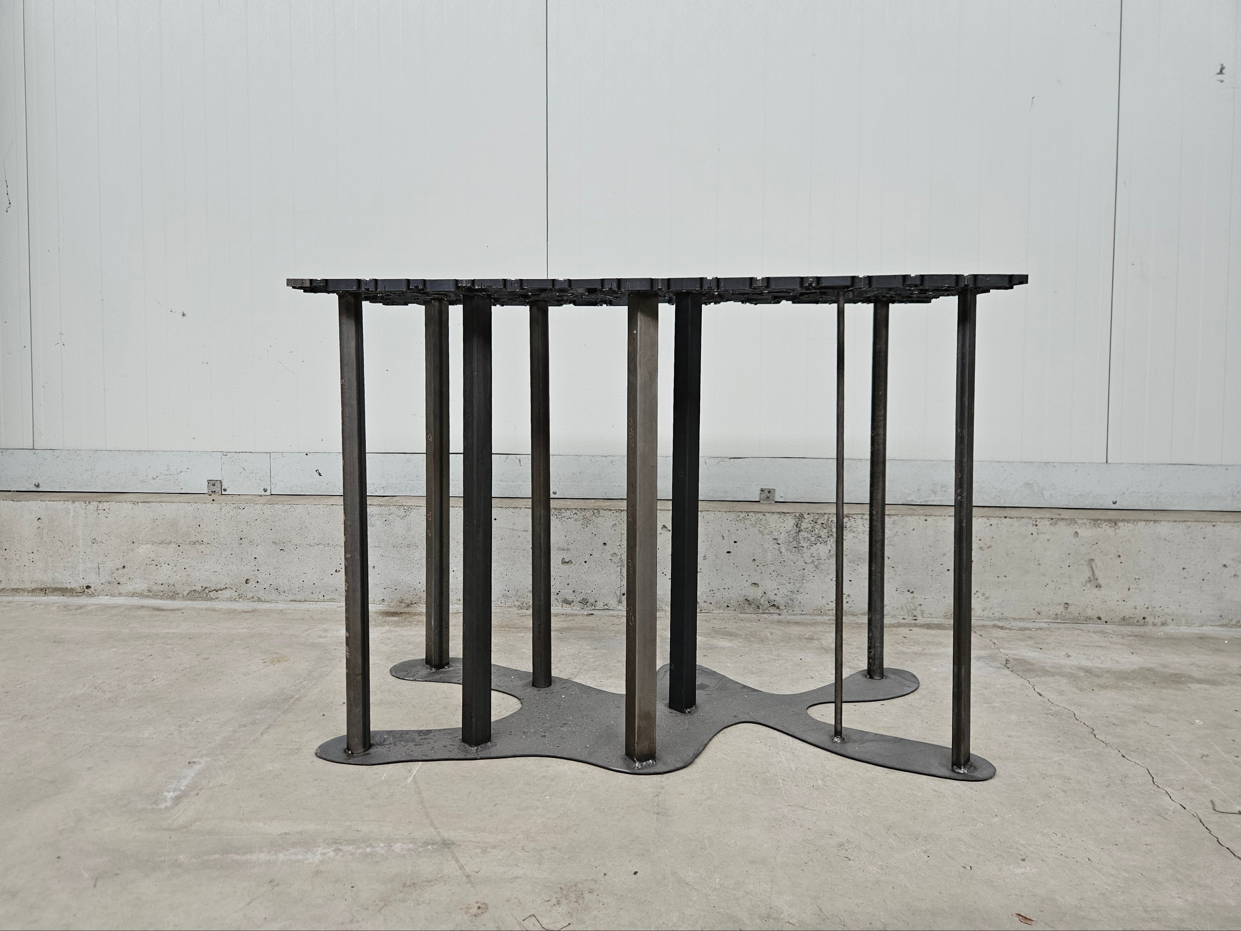 Sidetable #34