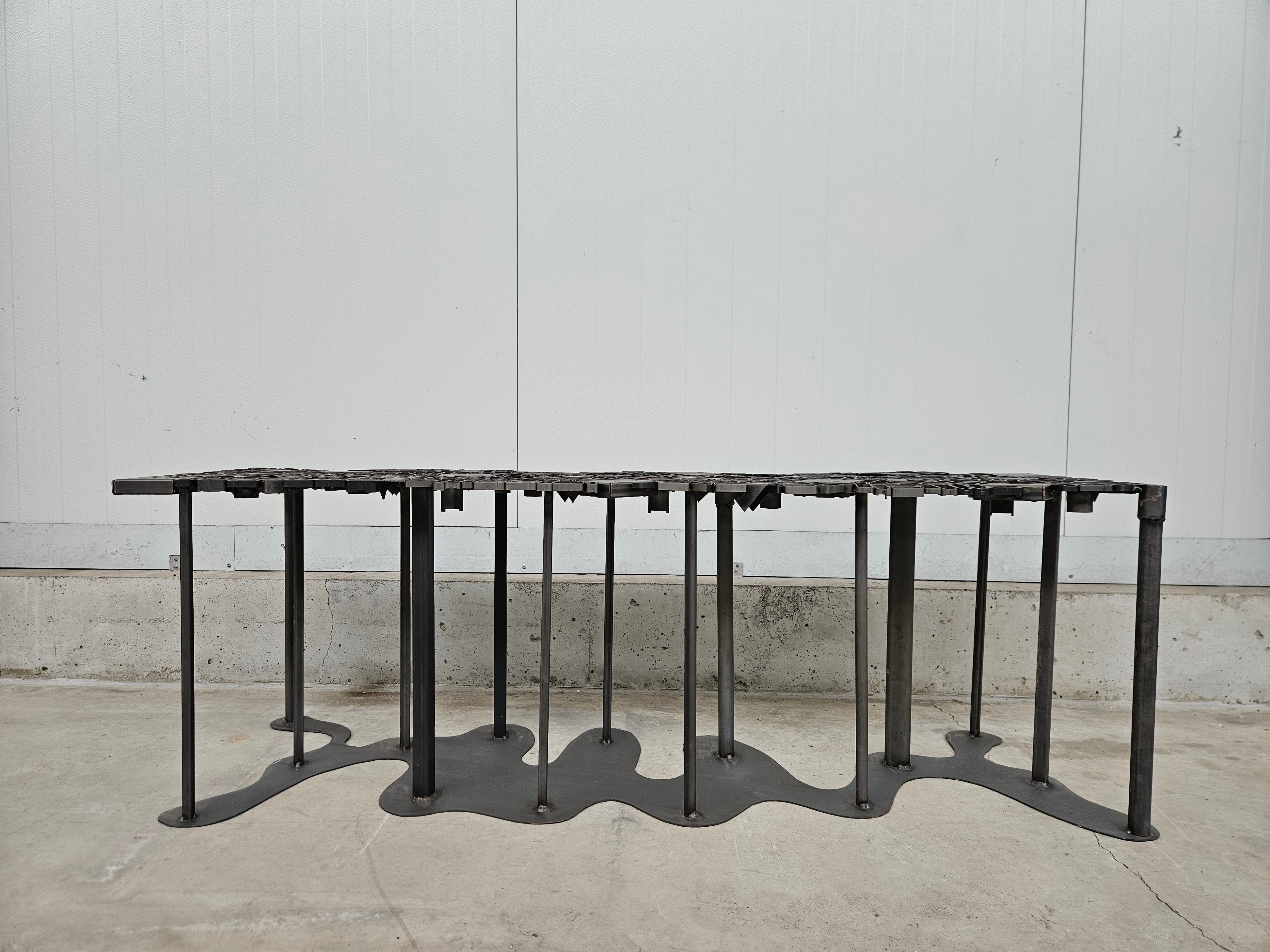 Sidetable #17